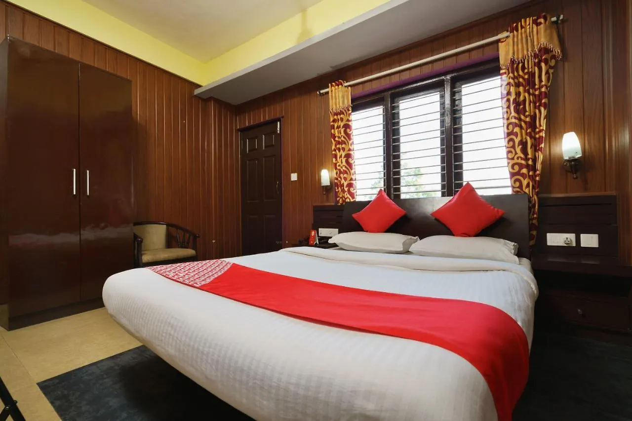 Oyo 8506 Pallivasal Munnar Hotel